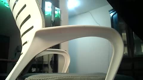 Love online show from 27, 2, 2026