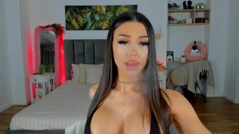 Jennifer online show from 12, 10, 2025