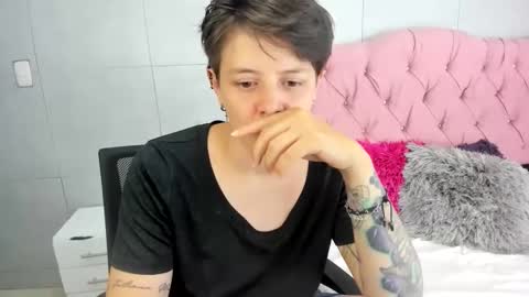 FANNY online show from 1, 11, 2025