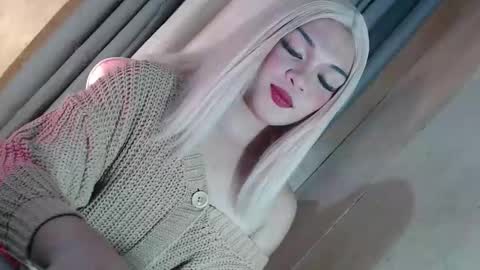 DANIELLA - DONT FORGET TO GIVE ME A THUMBSU UP online show from 27, 2, 2026