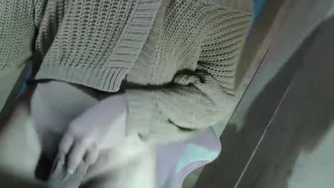 DANIELLA - DONT FORGET TO GIVE ME A THUMBSU UP online show from 29, 5, 2026