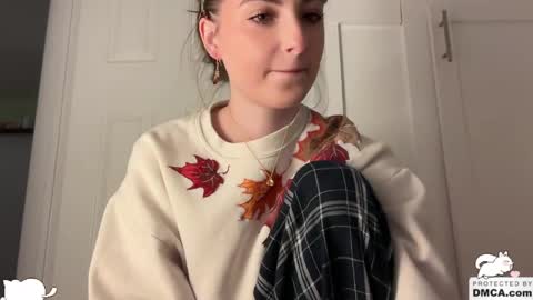Snapshot of fantasyella chatting on 7, 6, 2026 Ella online show from 7, 6, 2026
