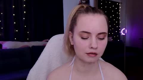 Snapshot of fantasymaria chatting on 29, 5, 2026 my name is Masha online show from 29, 5, 2026