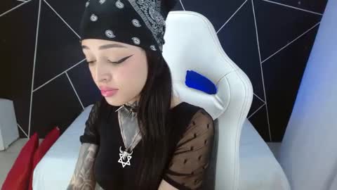 Snapshot of farichell chatting on 11, 9, 2025 fari online show from 11, 9, 2025