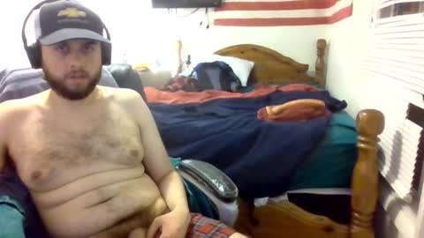 Snapshot of farmboy2398 chatting on 8, 1, 2026 farmboy2398 online show from 8, 1, 2026