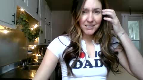 Snapshot of farmgirl__ chatting on 2, 2, 2026 FarmGirl and Daddy online show from 2, 2, 2026