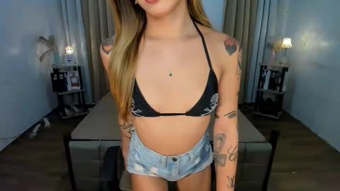Snapshot of fascinatingtransvalerie chatting on 3, 10, 2025 fascinatingtransvalerie online show from 3, 10, 2025
