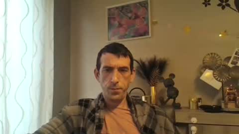 Snapshot of fasterlife chatting on 12, 1, 2025 Fastlife online show from 12, 1, 2025