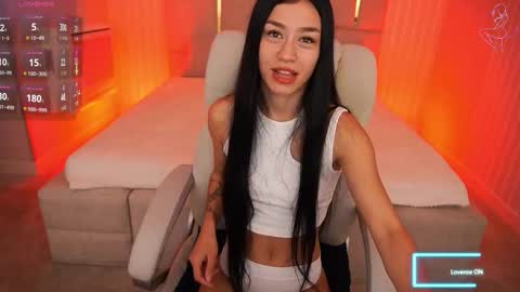 Snapshot of fatalenellie chatting on 6, 10, 2025 Nellie online show from 6, 10, 2025