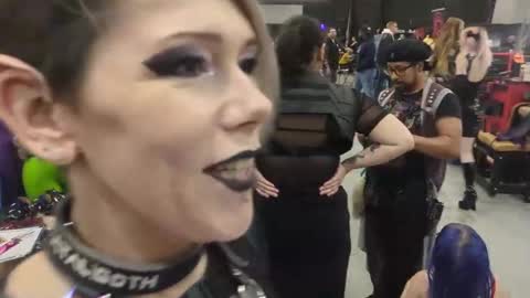  Lily  Waifu  online show from 26, 10, 2025