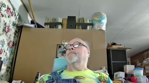 Snapshot of fatfreddythecat chatting on 20, 12, 2024 Fred. online show from 20, 12, 2024