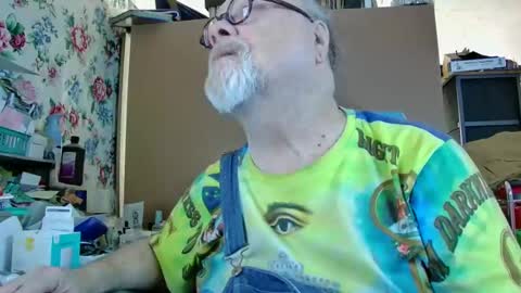 Snapshot of fatfreddythecat chatting on 5, 1, 2025 Fred. online show from 5, 1, 2025