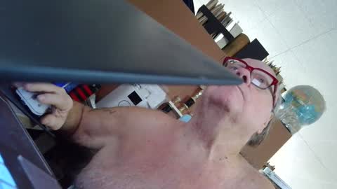 Snapshot of fatfreddythecat chatting on 19, 9, 2025 Fred. online show from 19, 9, 2025