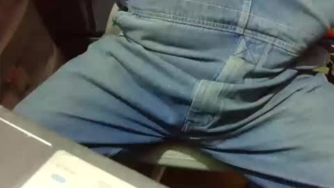 Snapshot of fatfreddythecat chatting on 14, 10, 2025 Fred. online show from 14, 10, 2025
