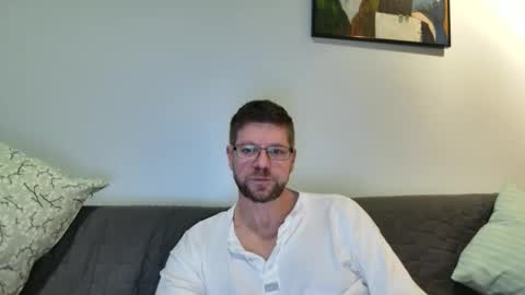 Snapshot of fattenmenow chatting on 28, 10, 2025 fattenmenow online show from 28, 10, 2025