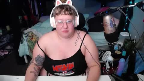 Snapshot of fatveronica chatting on 18, 1, 2025 FatVeronica online show from 18, 1, 2025