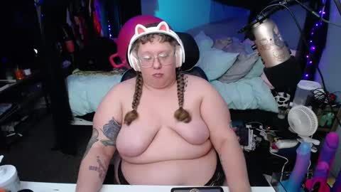 Snapshot of fatveronica chatting on 26, 2, 2025 FatVeronica online show from 26, 2, 2025