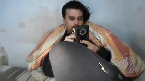 Faux Feitico online show from 14, 4, 2026