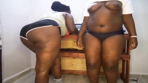 Snapshot of favgal chatting on 9, 3, 2025 favgal online show from 9, 3, 2025