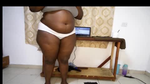 Snapshot of favgal chatting on 6, 10, 2025 favgal online show from 6, 10, 2025