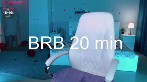 Snapshot of fay_dunaway chatting on 11, 2, 2025 Fay online show from 11, 2, 2025