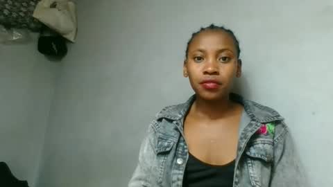 fayence09 online show from 12, 9, 2025