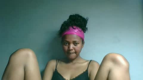 fayence09 online show from 25, 9, 2025