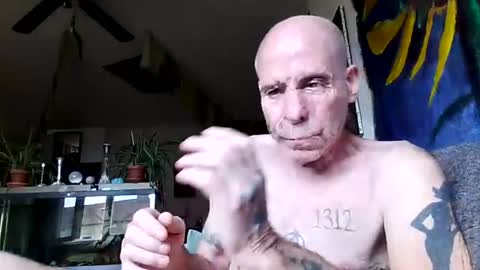 fcker01 online show from 30, 6, 2026