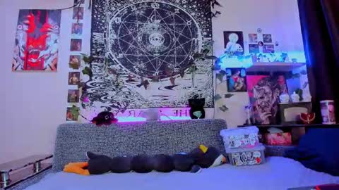 Snapshot of fearlessdiva_x chatting on 16, 7, 2026 Diva online show from 16, 7, 2026