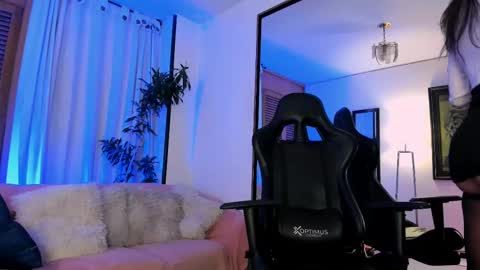 Federica online show from 9, 2, 2025