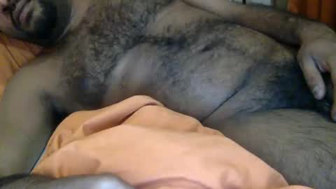 Snapshot of feetlover1888386 chatting on 14, 12, 2025 HairyBrownGuy online show from 14, 12, 2025