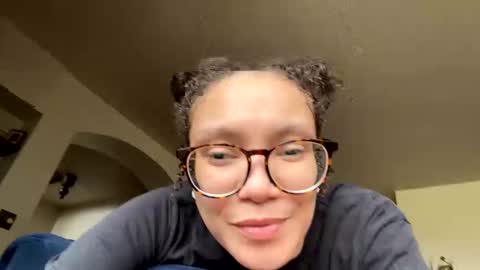 Snapshot of feetnymph chatting on 3, 2, 2025 Soley online show from 3, 2, 2025