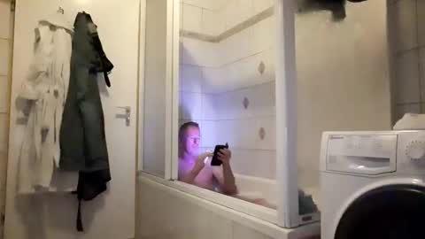 Snapshot of feetofflames26 chatting on 31, 10, 2025 Max online show from 31, 10, 2025