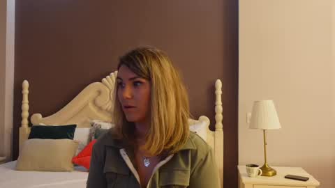 FeliciaKrige online show from 28, 2, 2025