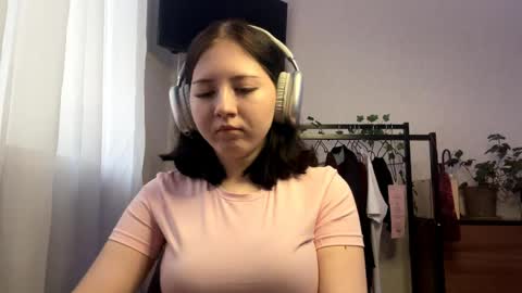 Candy online show from 20, 4, 2026