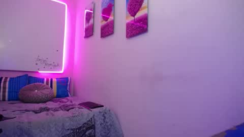 felina online show from 9, 3, 2025