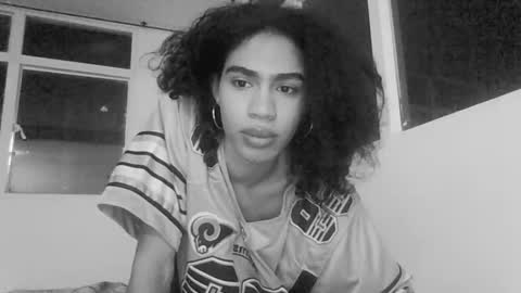 Snapshot of felinexoxo chatting on 19, 10, 2025 FELINE online show from 19, 10, 2025