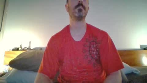 Snapshot of felipesmg2 chatting on 18, 11, 2025 felipesmg2 online show from 18, 11, 2025