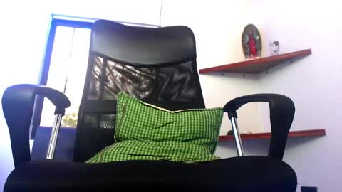 felipe online show from 25, 2, 2025