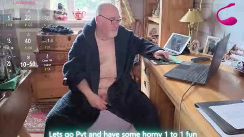 Adam online show from 15, 3, 2026