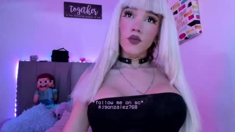 Snapshot of fem_boy6 chatting on 25, 12, 2024 fem_boy6 online show from 25, 12, 2024