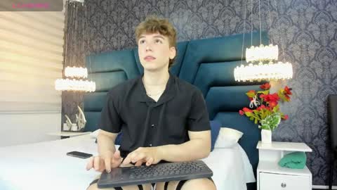 Femboy Max online show from 21, 3, 2026