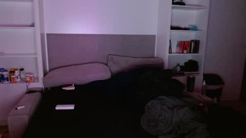 Snapshot of femboyflowers chatting on 9, 9, 2025 femboyflowers online show from 9, 9, 2025