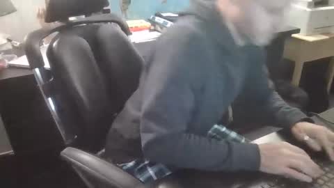 femdomsubby online show from 19, 4, 2026