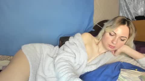 Snapshot of femida13 chatting on 6, 1, 2025 femida13 online show from 6, 1, 2025