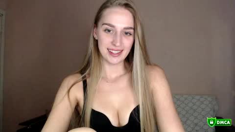 Snapshot of femkedejager chatting on 2, 6, 2026 Femke online show from 2, 6, 2026