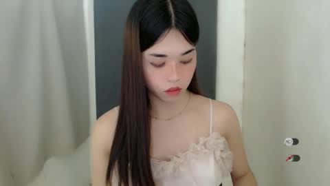 Snapshot of femylove chatting on 14, 1, 2025 YOUR BEAUTIFUL ASIANFHEMY online show from 14, 1, 2025