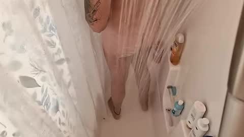 fenrir226453 online show from 9, 10, 2025