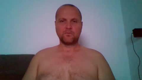 Snapshot of ferkooo111 chatting on 28, 10, 2025 Dorotheo online show from 28, 10, 2025