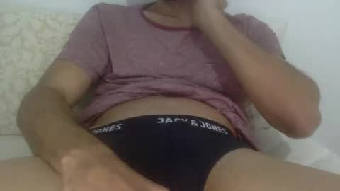 Snapshot of fernancanary chatting on 22, 11, 2025 fernancanary online show from 22, 11, 2025